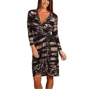 BCBGMAXAZRIA 
Wrap dress 
Size S